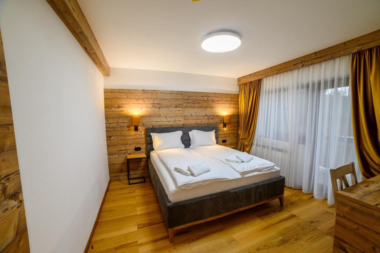 Chalet First Hill Gura Humorului Exteriör bild